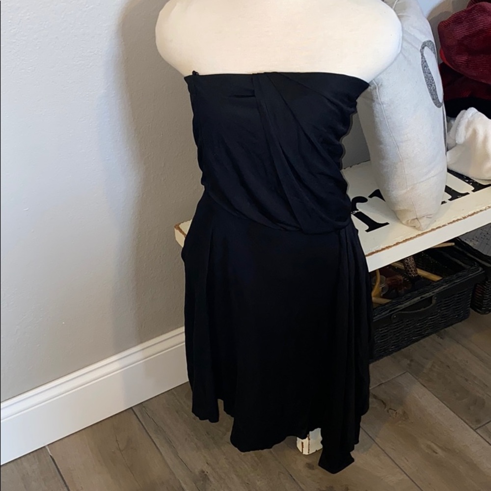 NWT White House Black Market size 4 dress